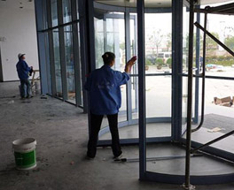 鷹隆環(huán)境開荒保潔?7大基礎服務介紹