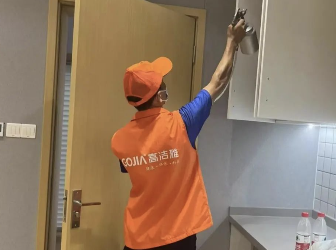 2025年新房開荒保潔終極指南｜入住前必做的6個關(guān)鍵步驟?